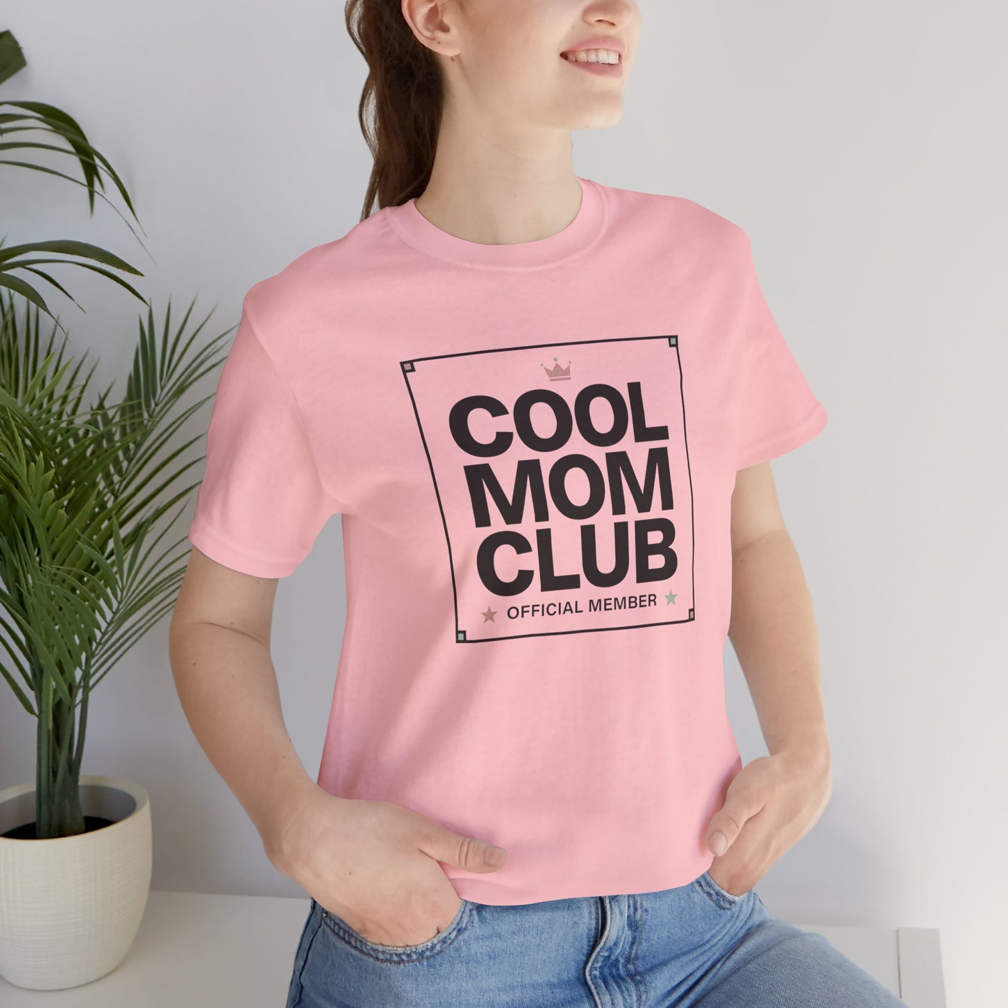 Cool Mom Club Official Member T-Shirt | Minimalist Streetwear Mom Tee