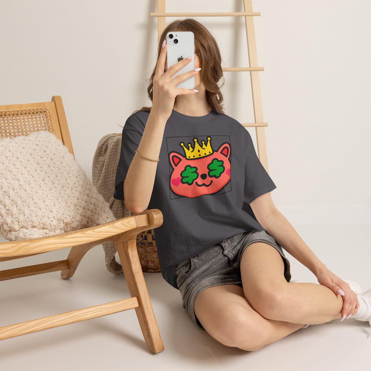 Rich & Royale - Twitch Emote - Show Me the Money Gamer Tee